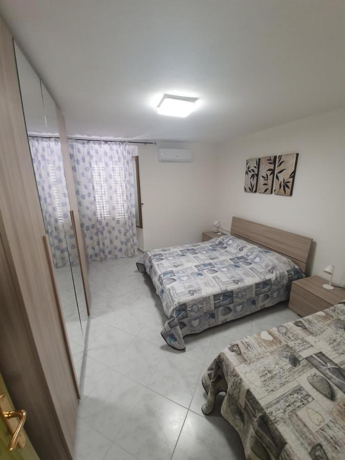 Apartmán Yellowhouse Cala Gonone Exteriér fotografie