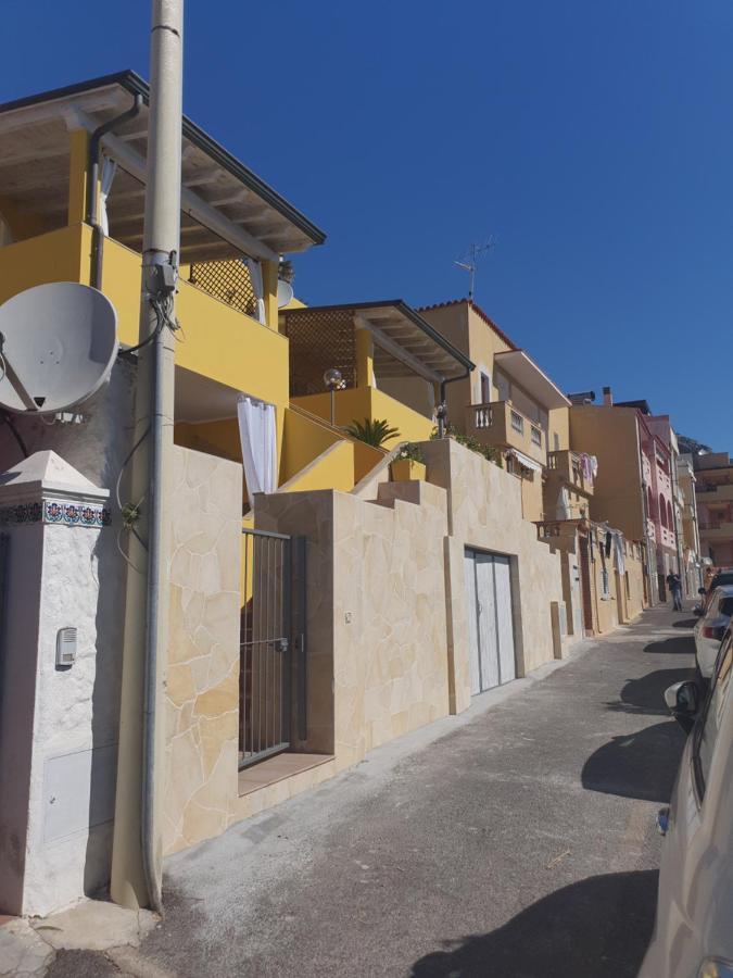 Apartmán Yellowhouse Cala Gonone Exteriér fotografie
