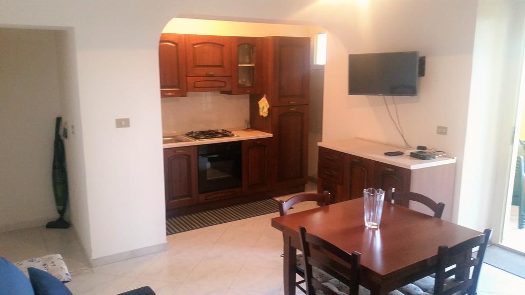 Apartmán Yellowhouse Cala Gonone Exteriér fotografie