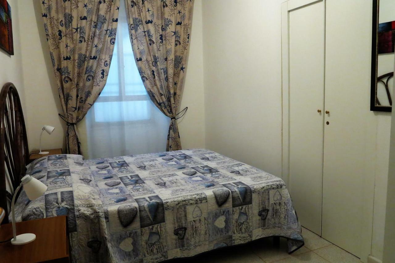 Apartmán Yellowhouse Cala Gonone Exteriér fotografie