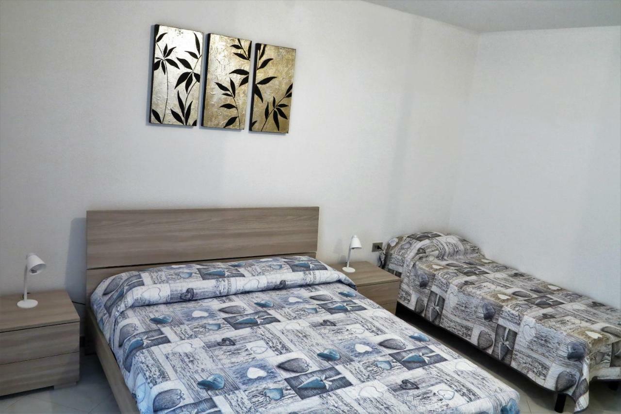 Apartmán Yellowhouse Cala Gonone Exteriér fotografie